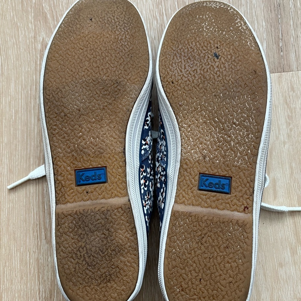 Keds x Taylor Swift Blue Flowers Womens Canvas Sneakers - Picture 6 of 9